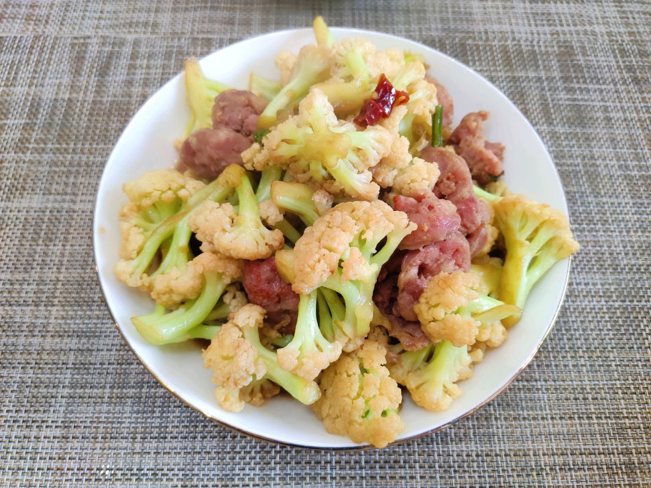 花菜炒香肠