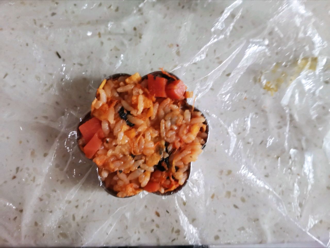 花朵午餐肉饭团