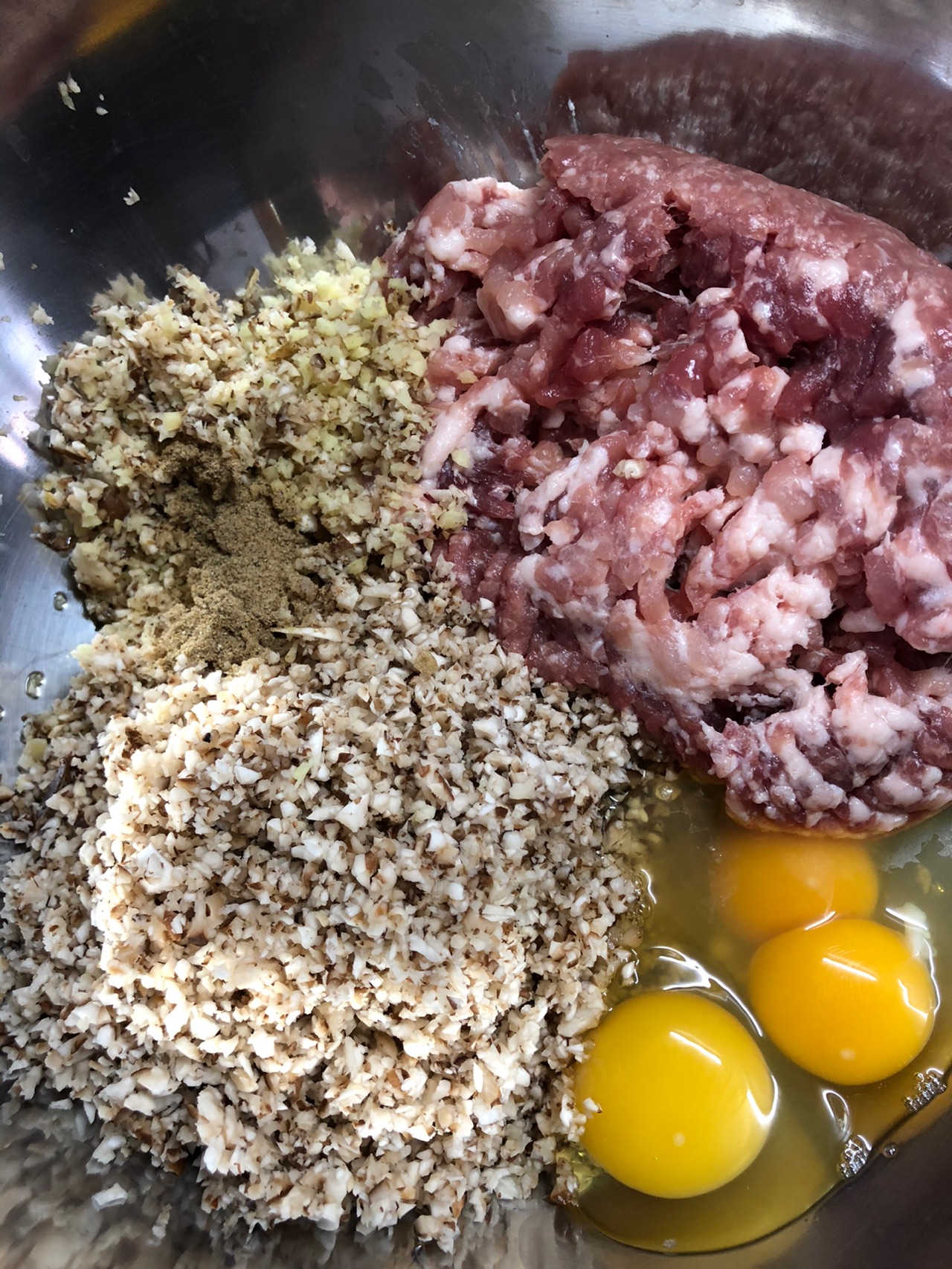 花菇肉馄饨