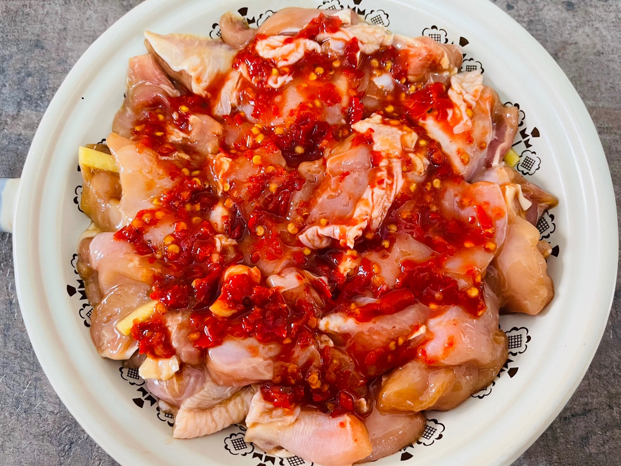 滑滑嫩嫩的耗油蒸鸡腿
