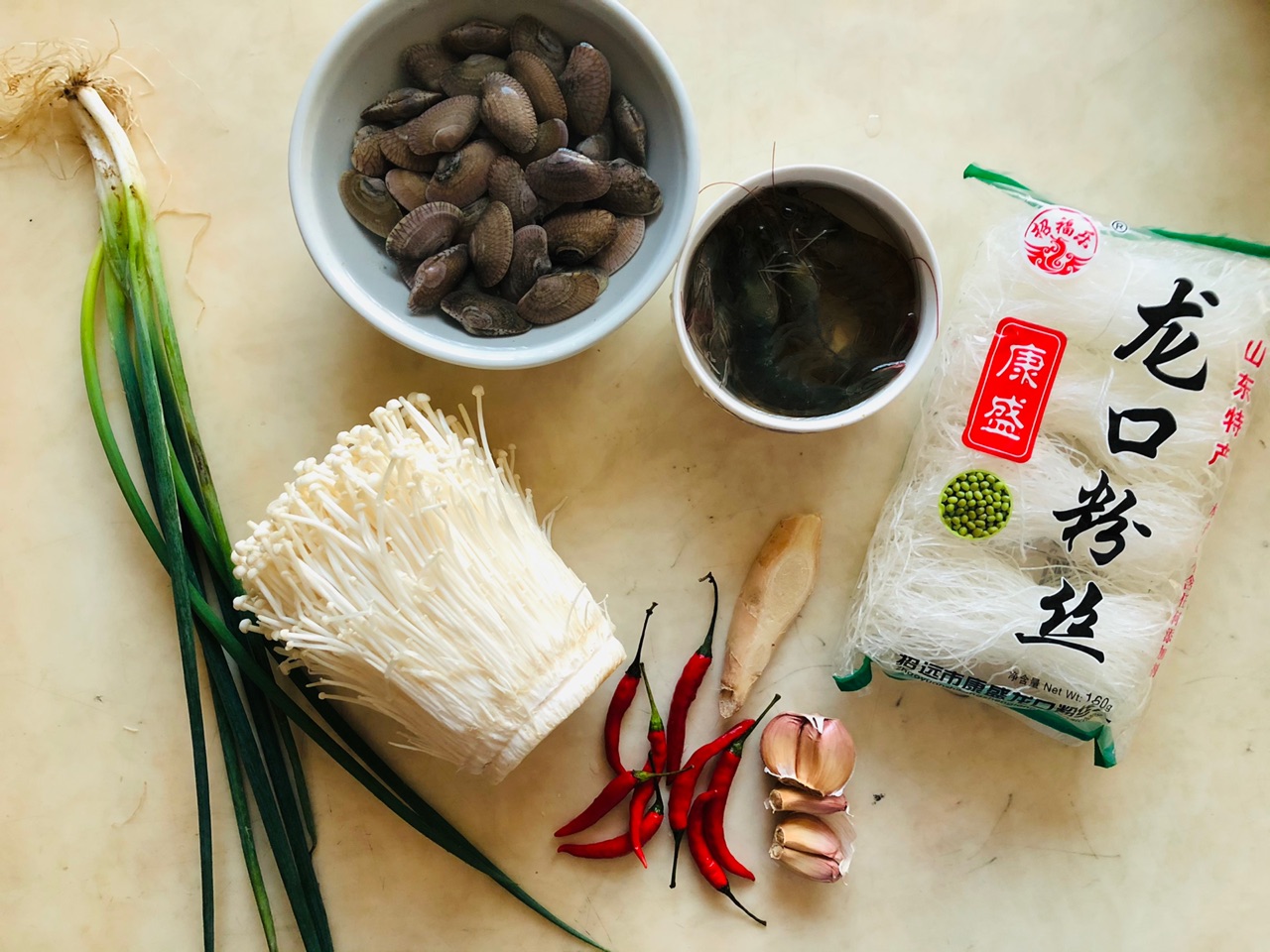 花甲鲜虾粉丝煲