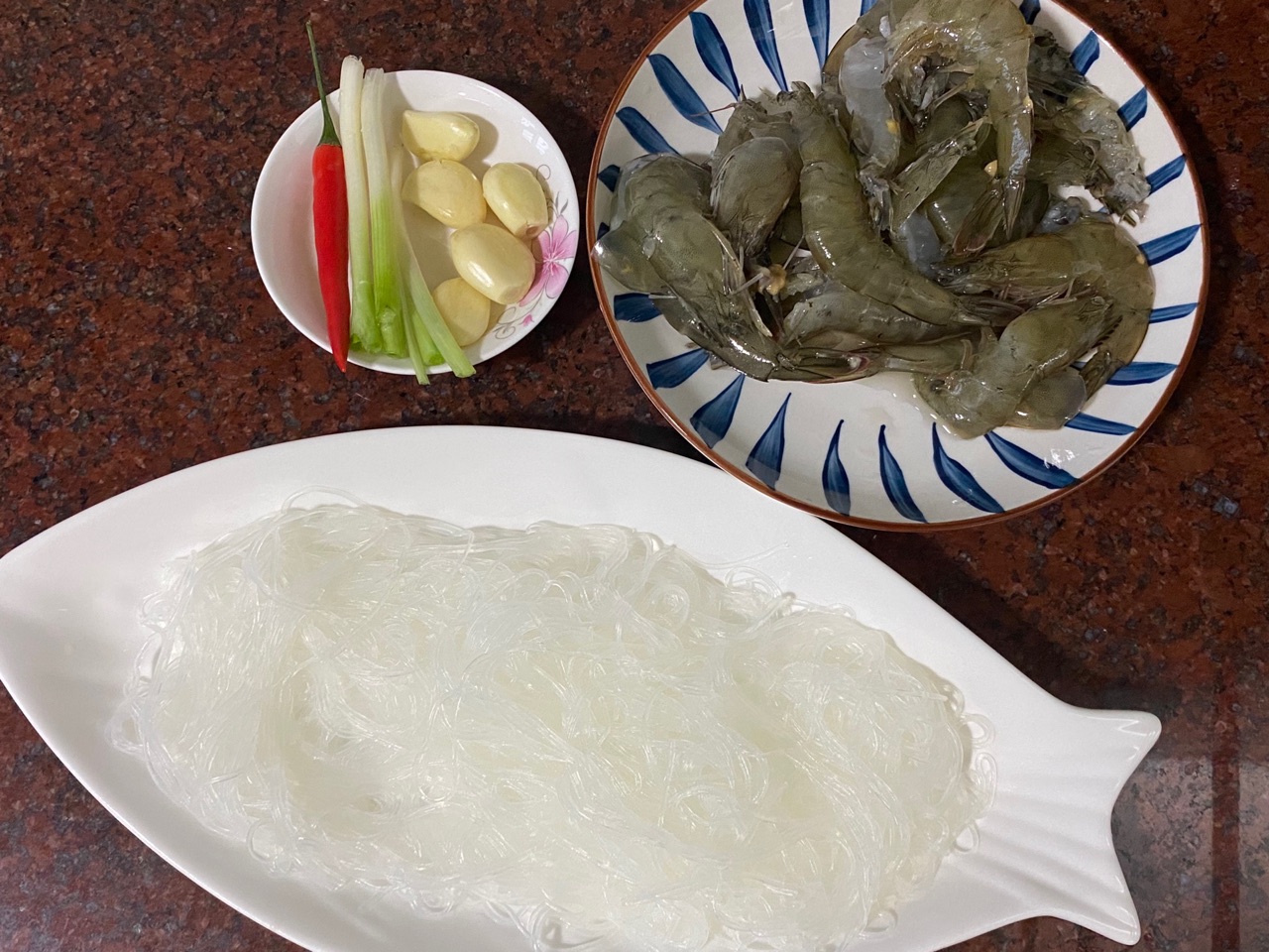 花开富贵～蒜蓉粉丝虾