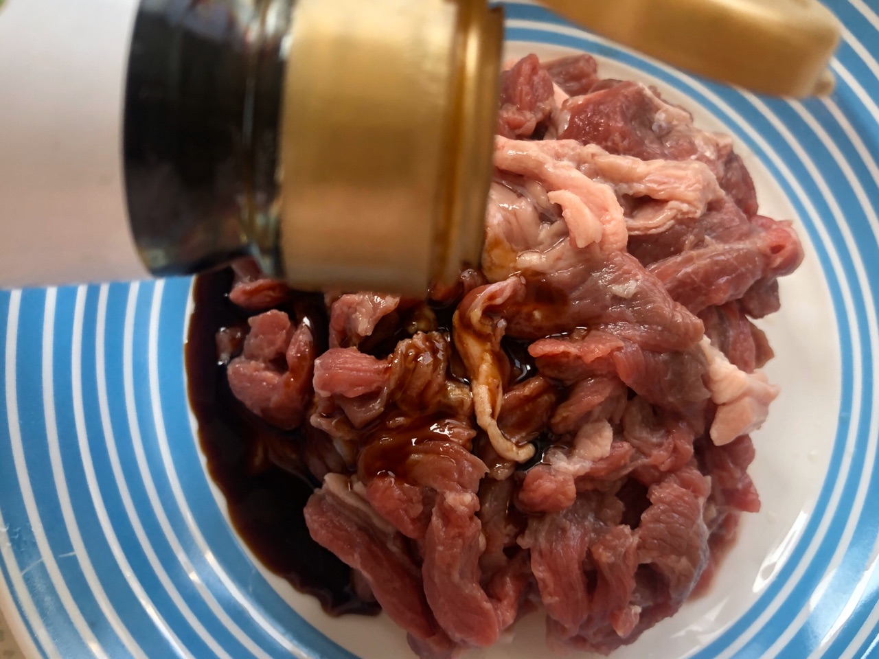 滑溜溜的青椒牛肉丝