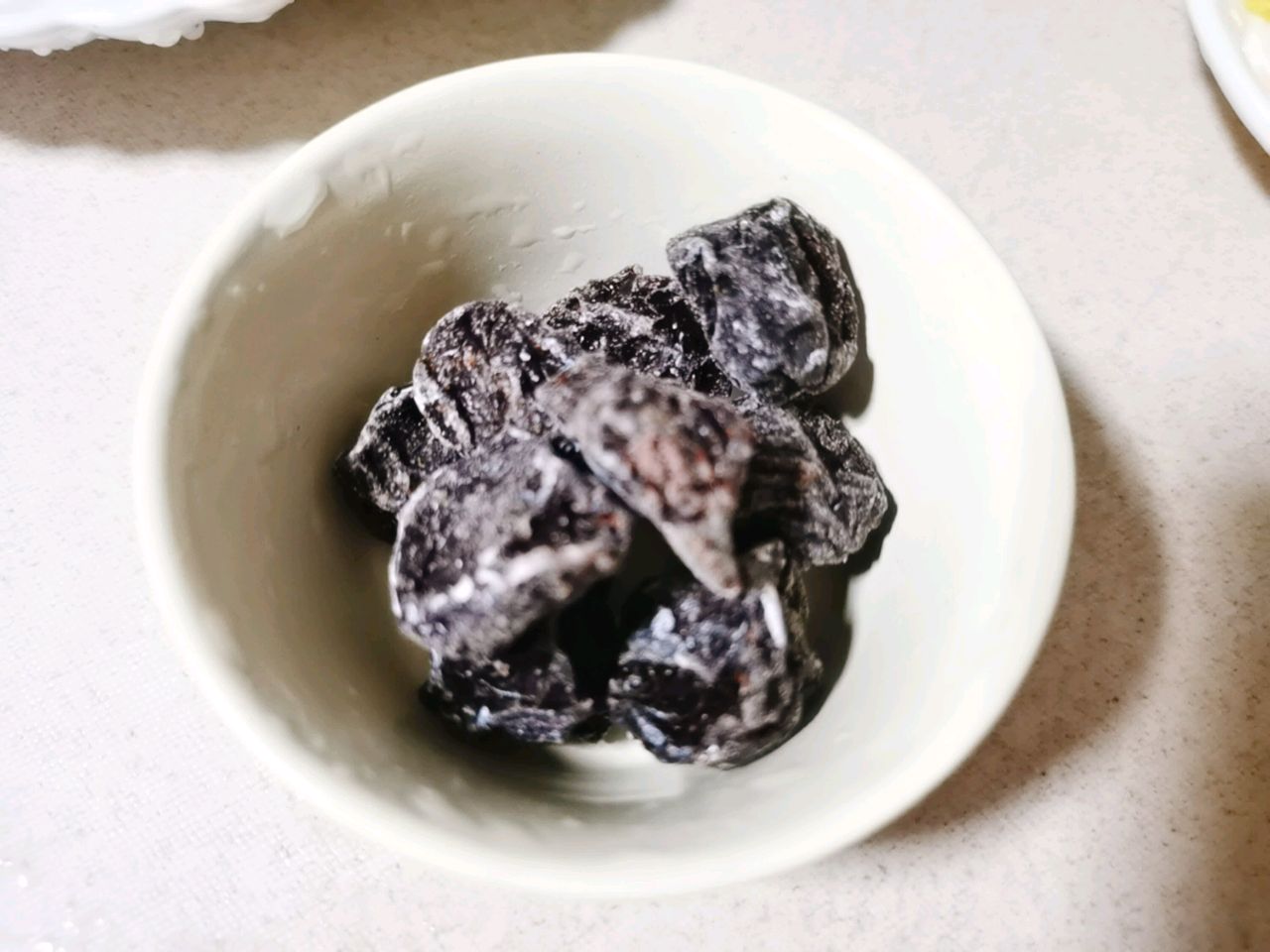 话梅银耳羹