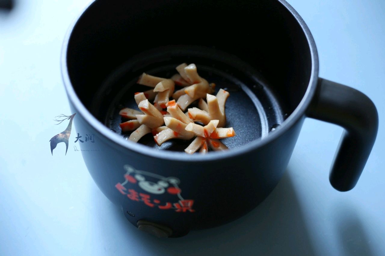 花样意粉煎蛋肠