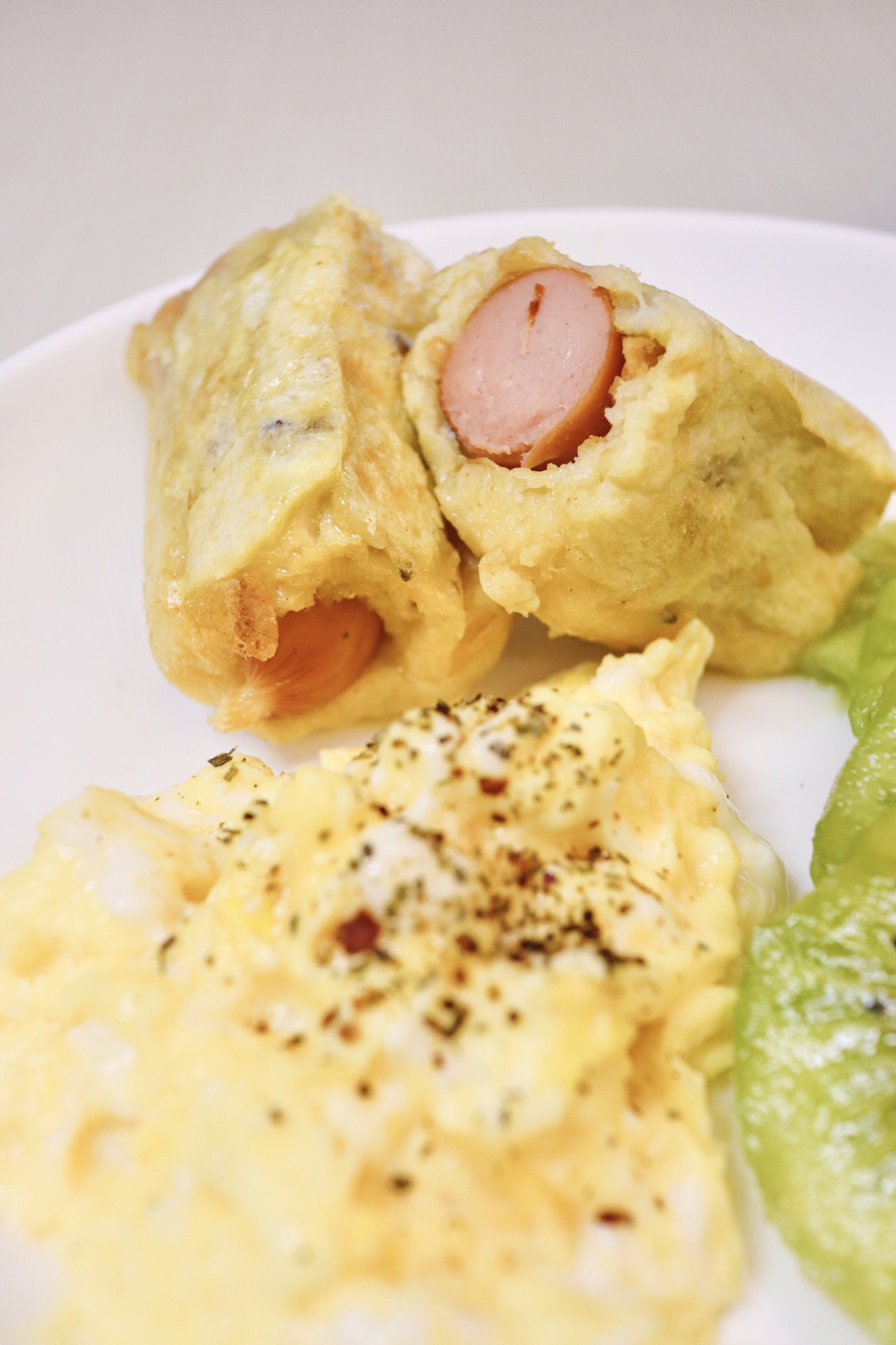 花样早餐之花生酱香肠鸡蛋吐司卷