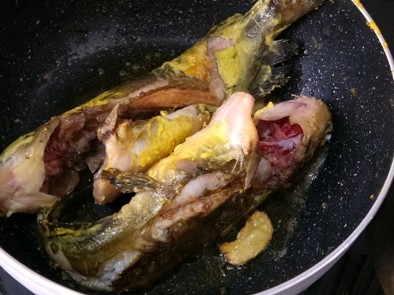 黄刺鱼豆腐汤