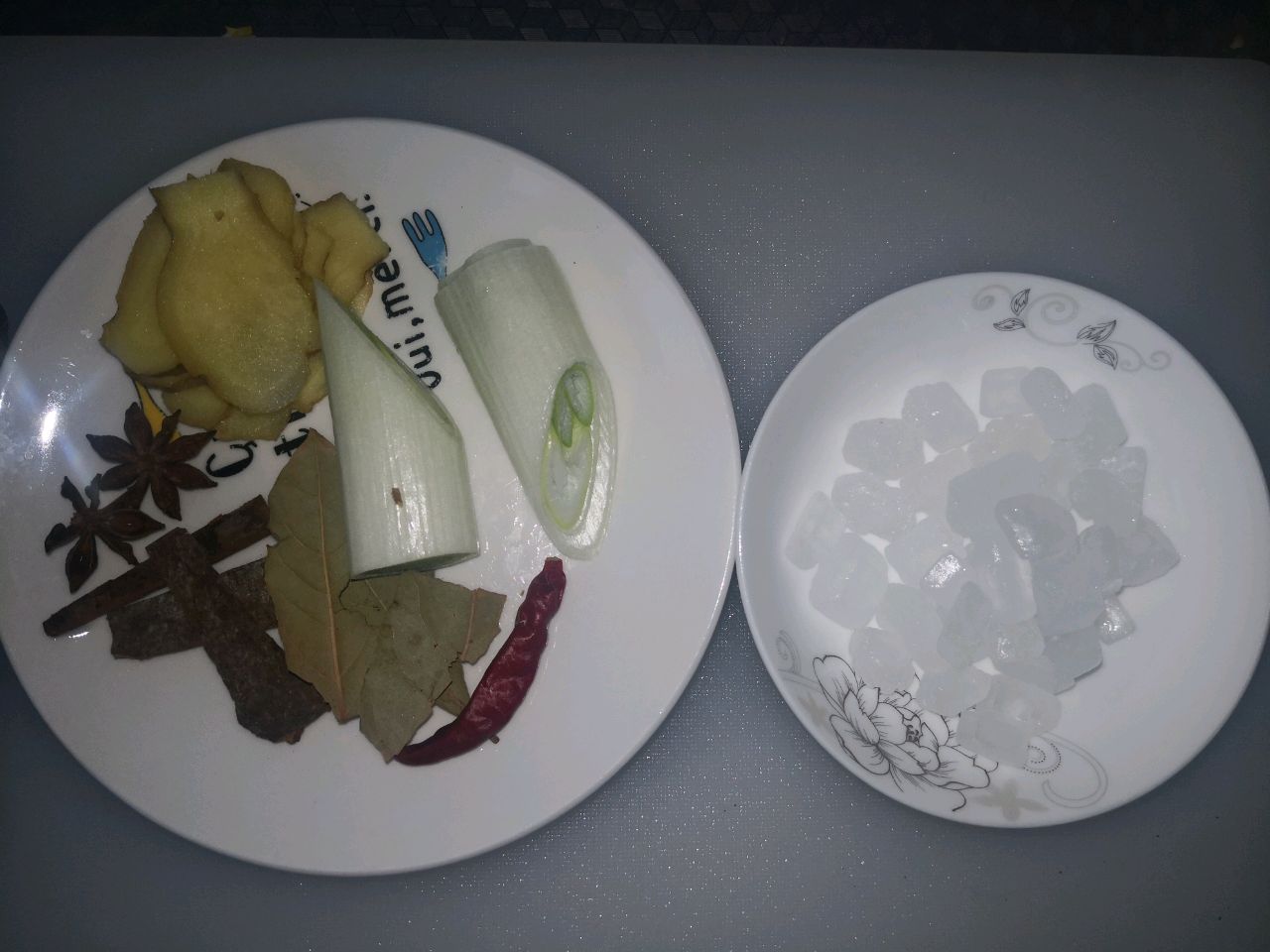黄豆炖猪手