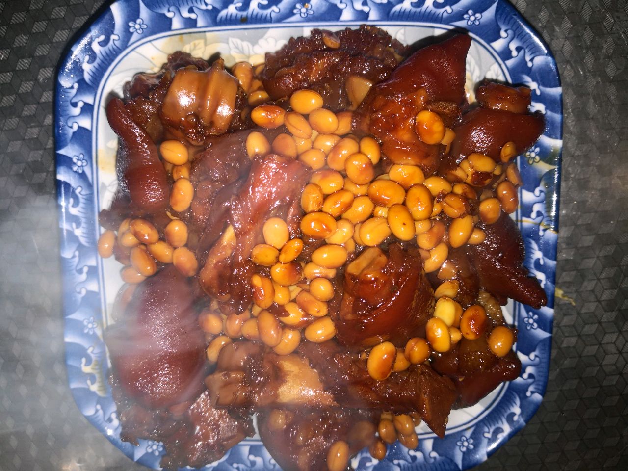 黄豆炖猪手