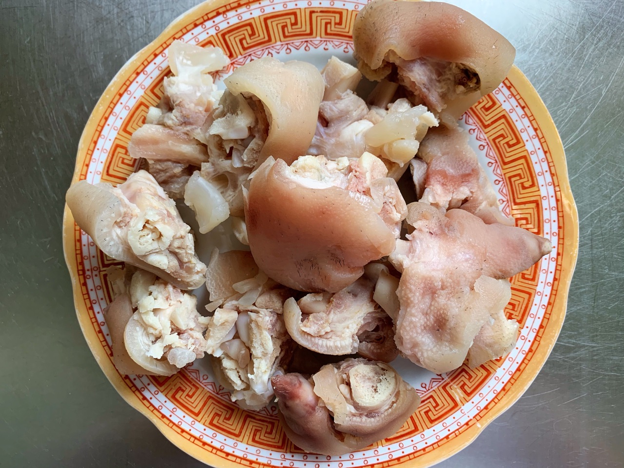 黄豆焖猪蹄 养颜又补钙