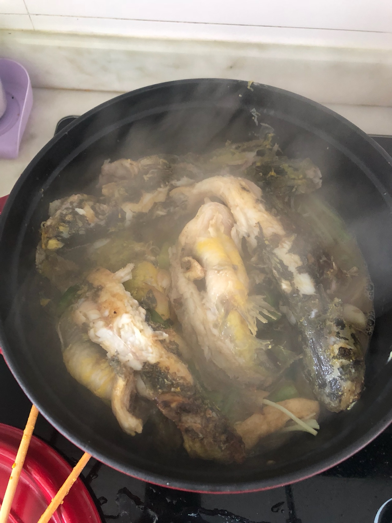 黄骨鱼煲