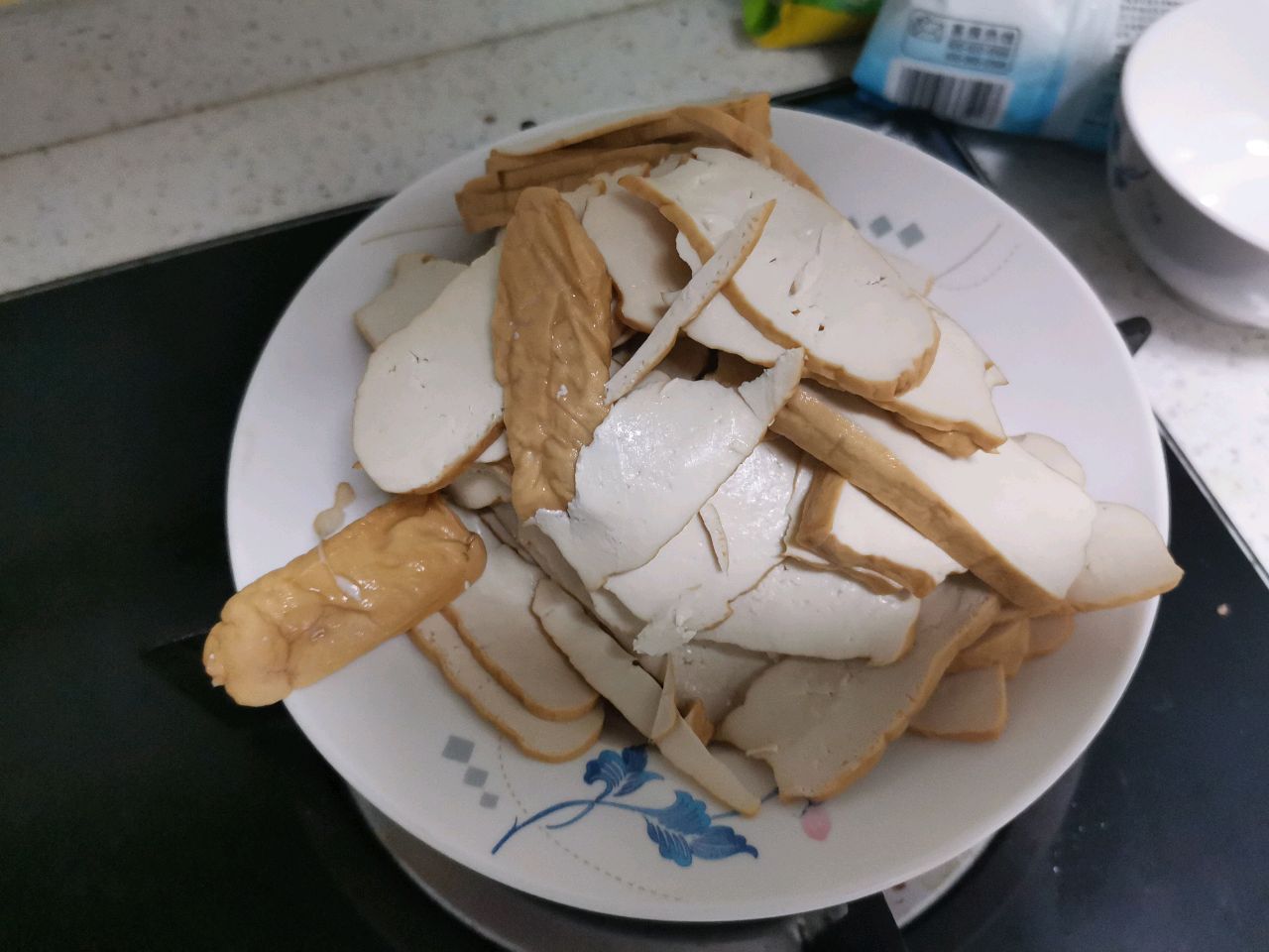黄瓜豆干腊肉