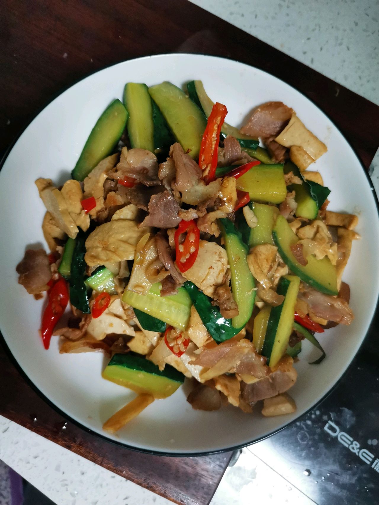 黄瓜豆干腊肉