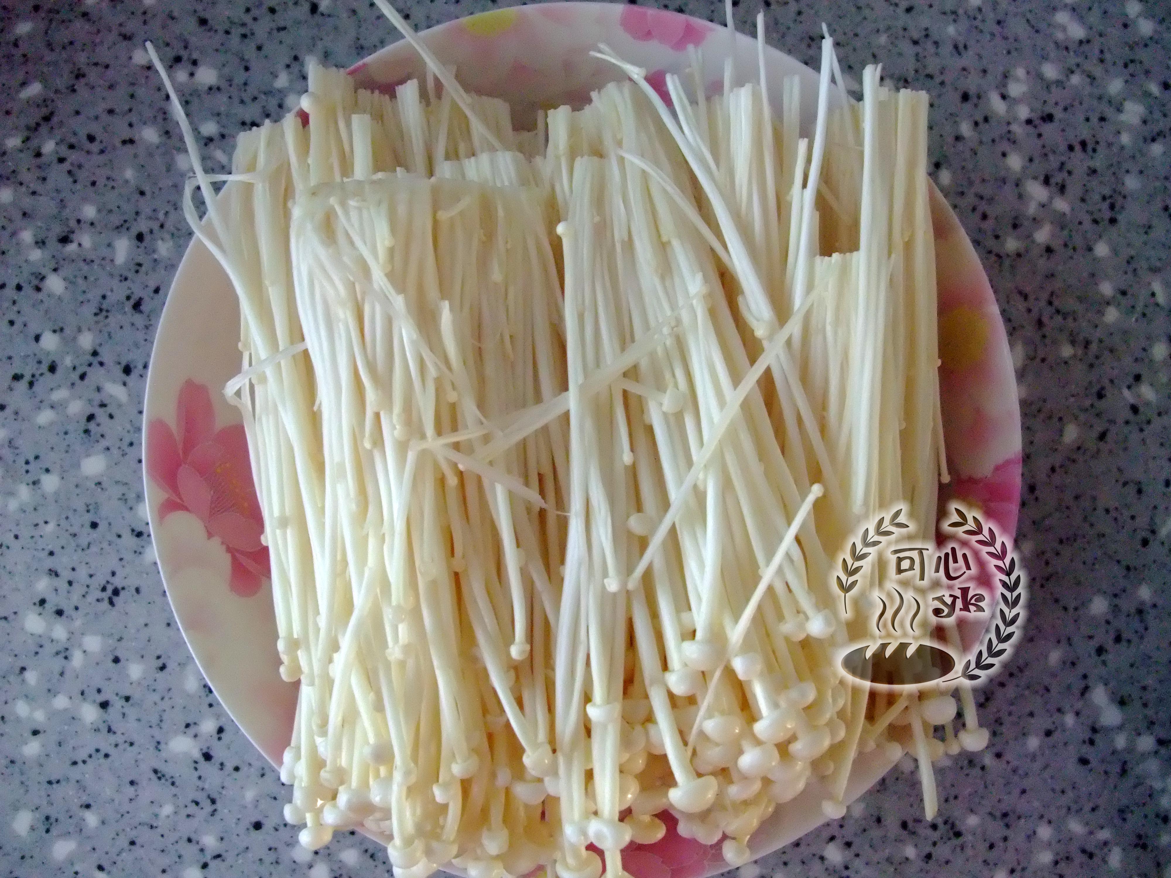 黄瓜金针菇