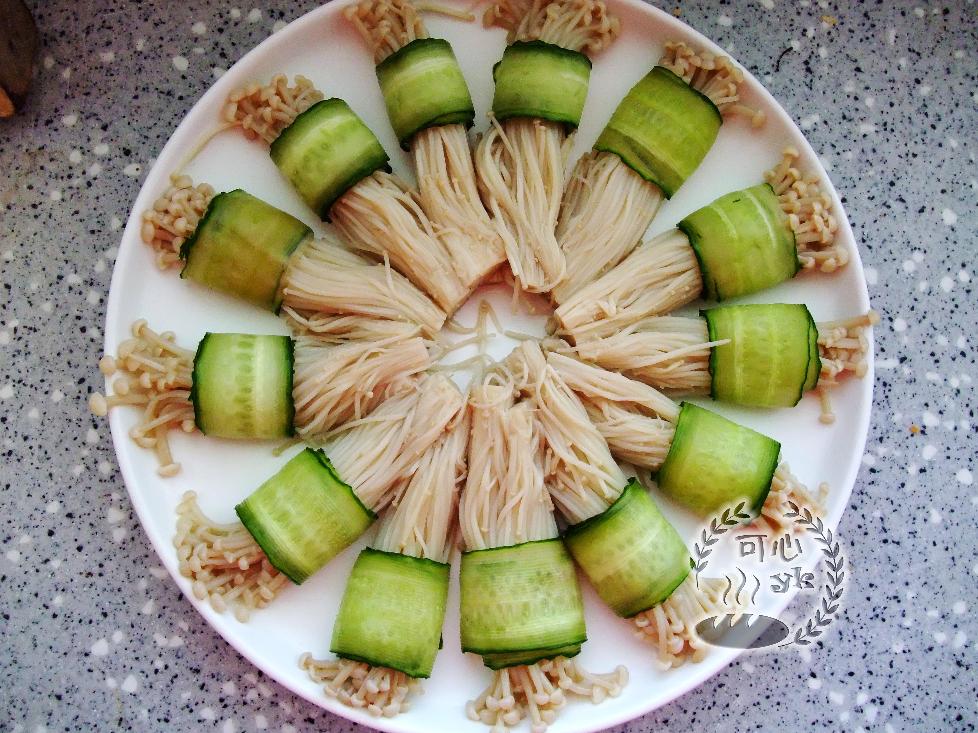 黄瓜金针菇