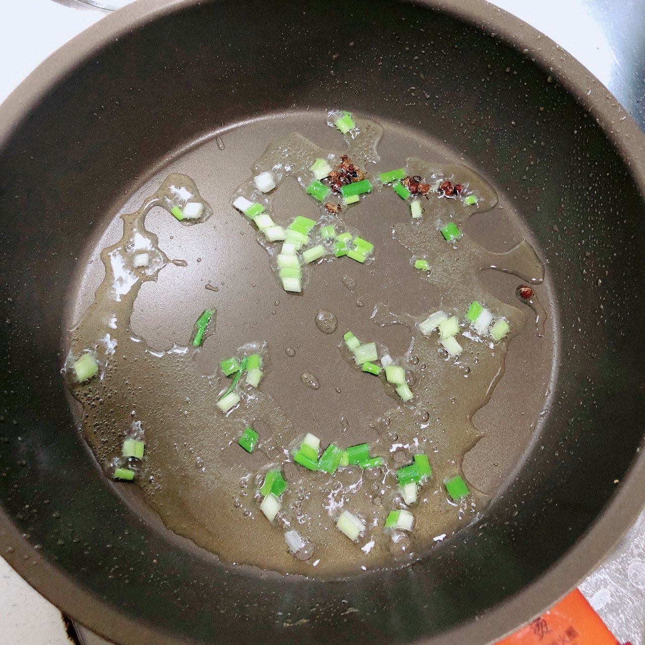 黄花菜炒鸡蛋