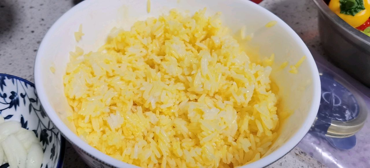 黄金菠萝炒饭