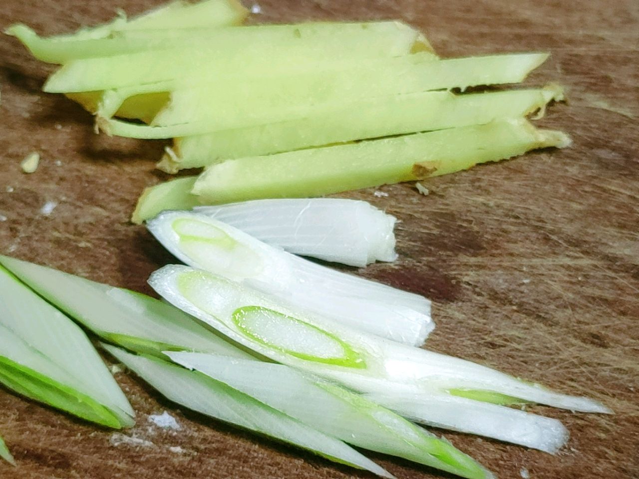 黄焖带鱼