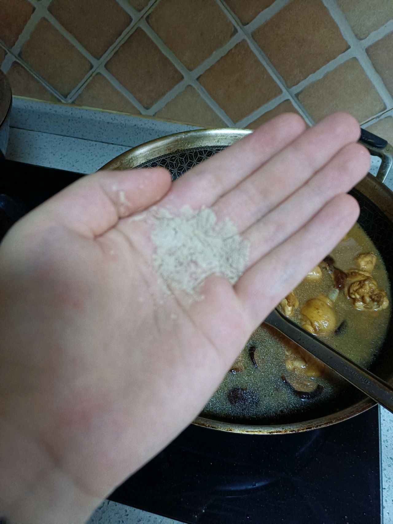 :)黄焖鸡～（四人餐）