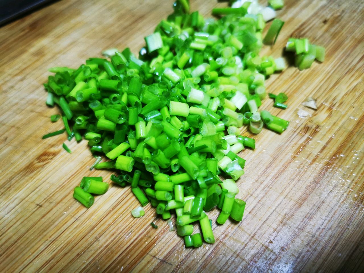 黄油牛奶葱香花卷