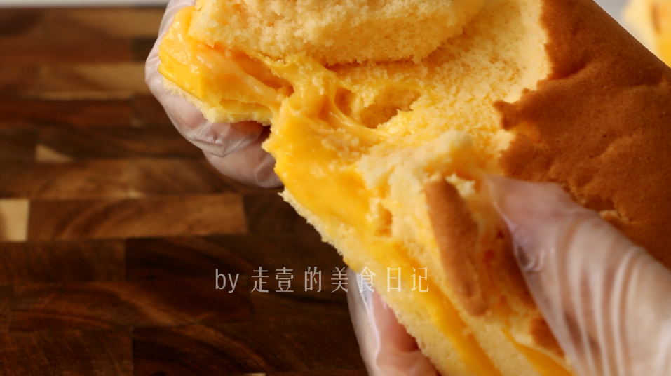 会爆浆的古早味蛋糕！会爆浆哦！