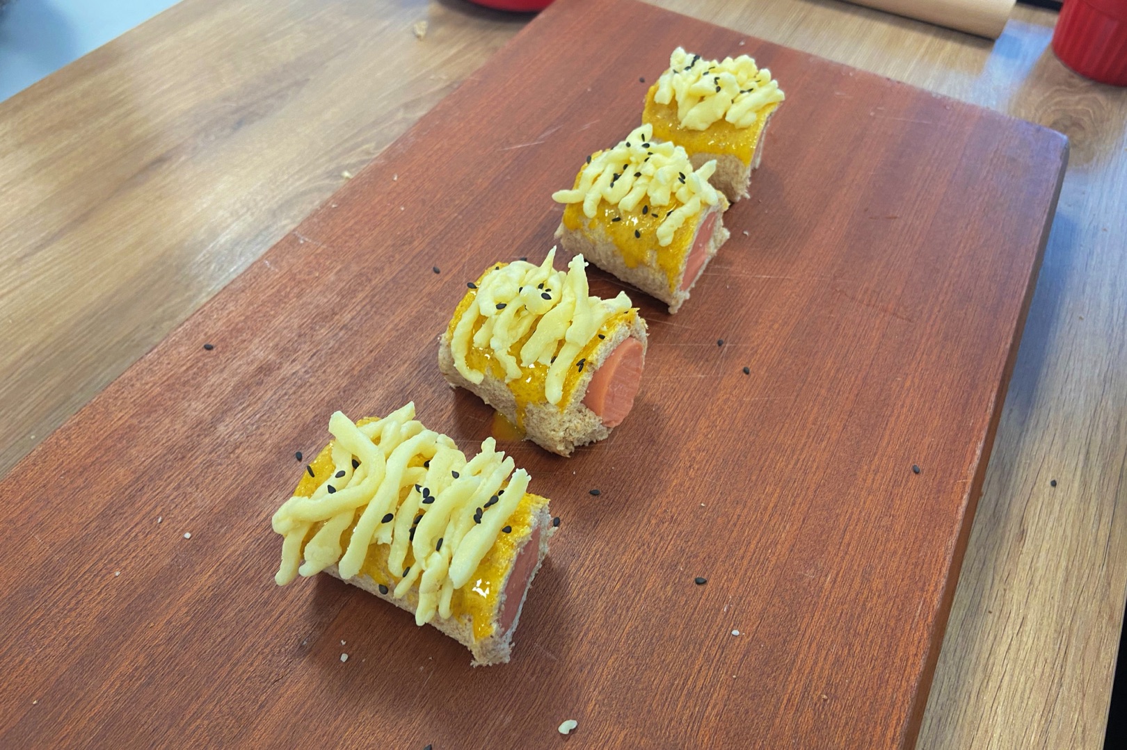 会拉丝的火腿吐司卷