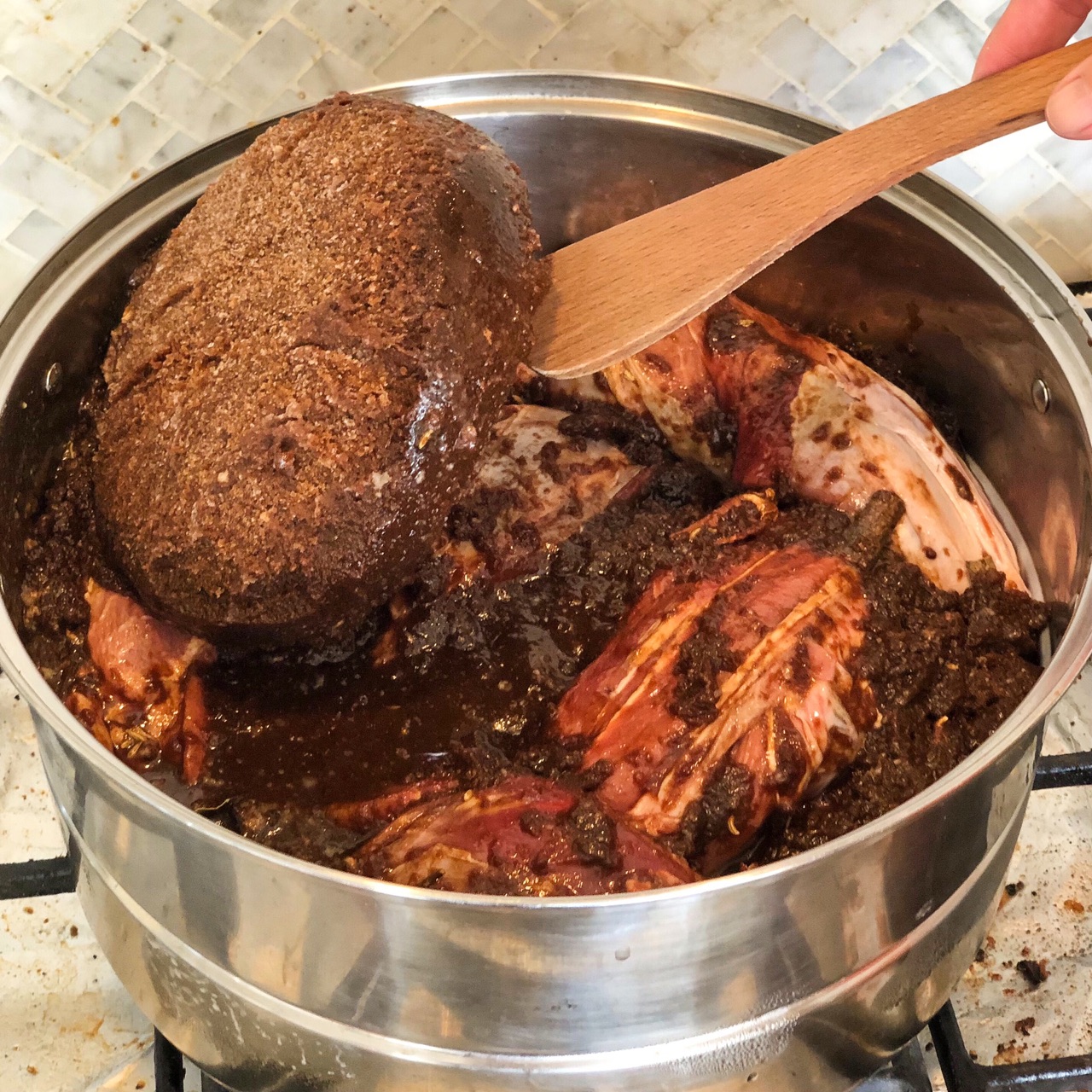 回民家的老汤酱牛肉