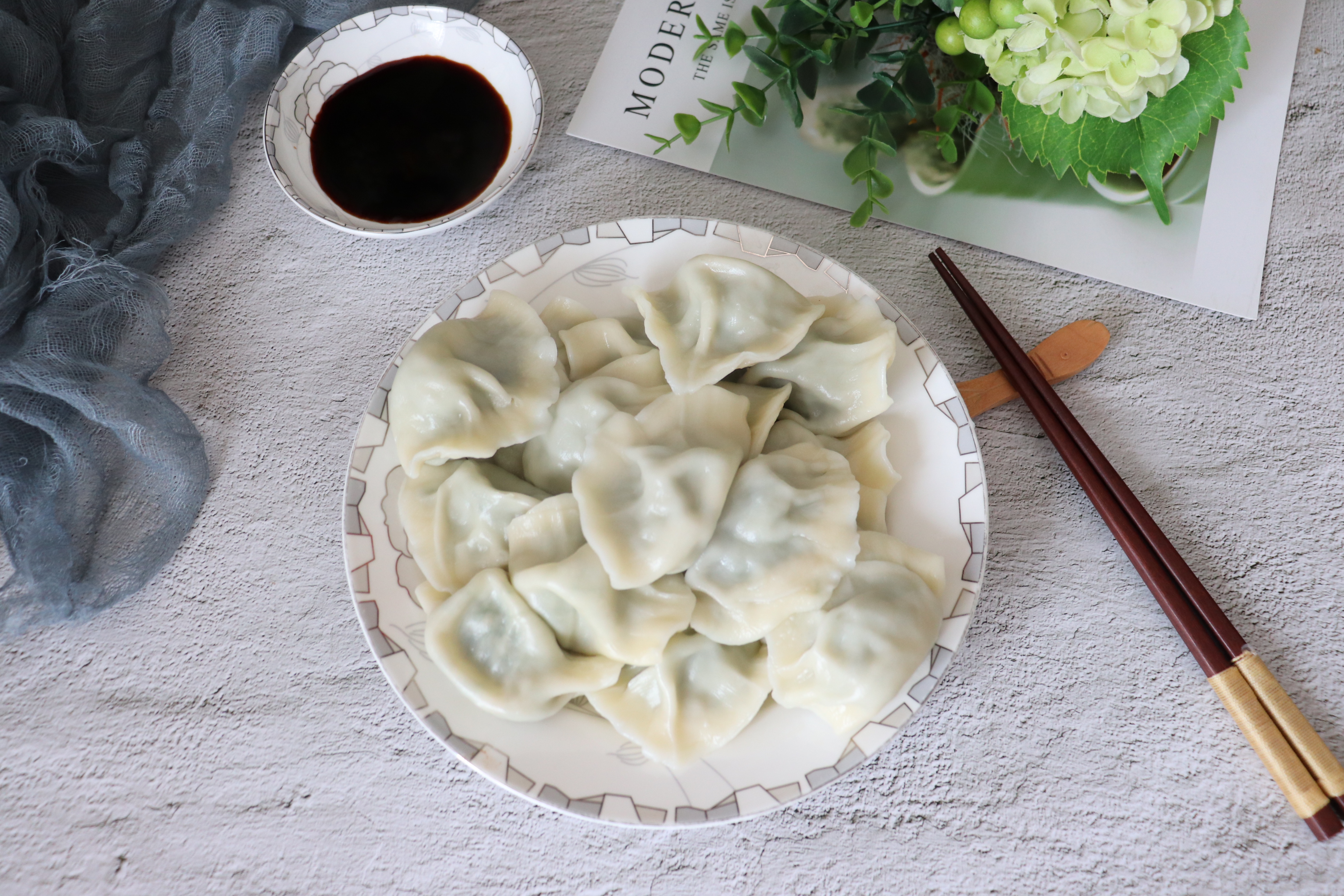 茴香猪肉水饺
