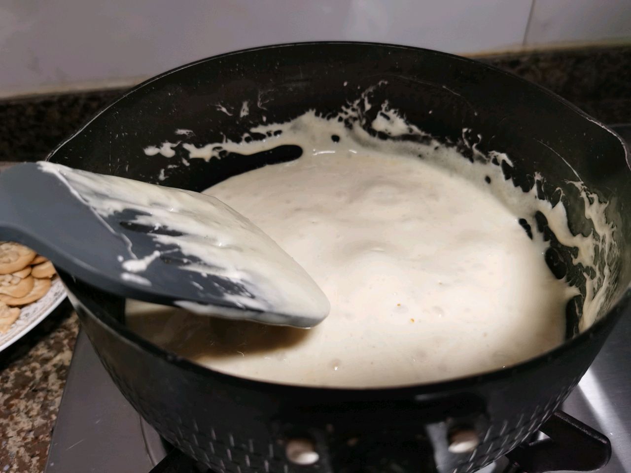 混合坚果饼干牛轧糖