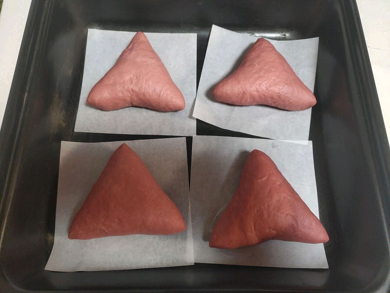 火红豆沙面包