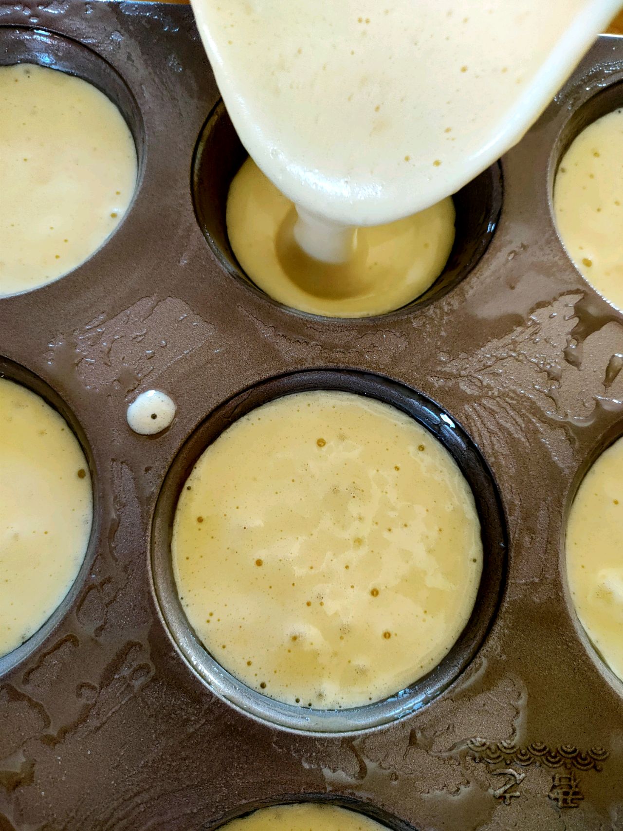 火了多少年的老式无水蛋糕你会做了吗？