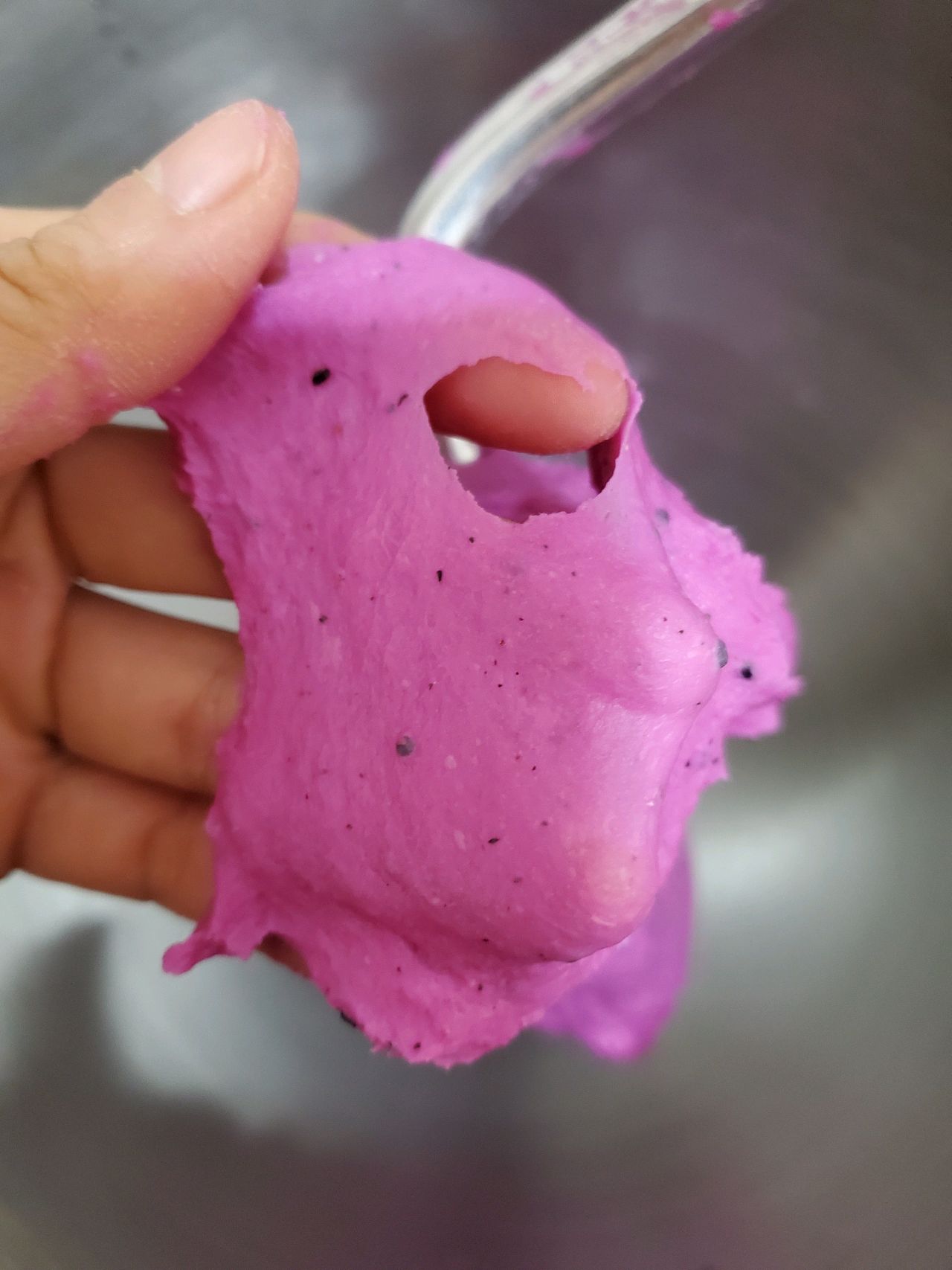 火龙果奶酪软欧包