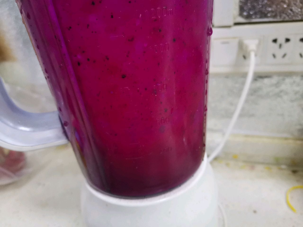 火龙果紫米面包