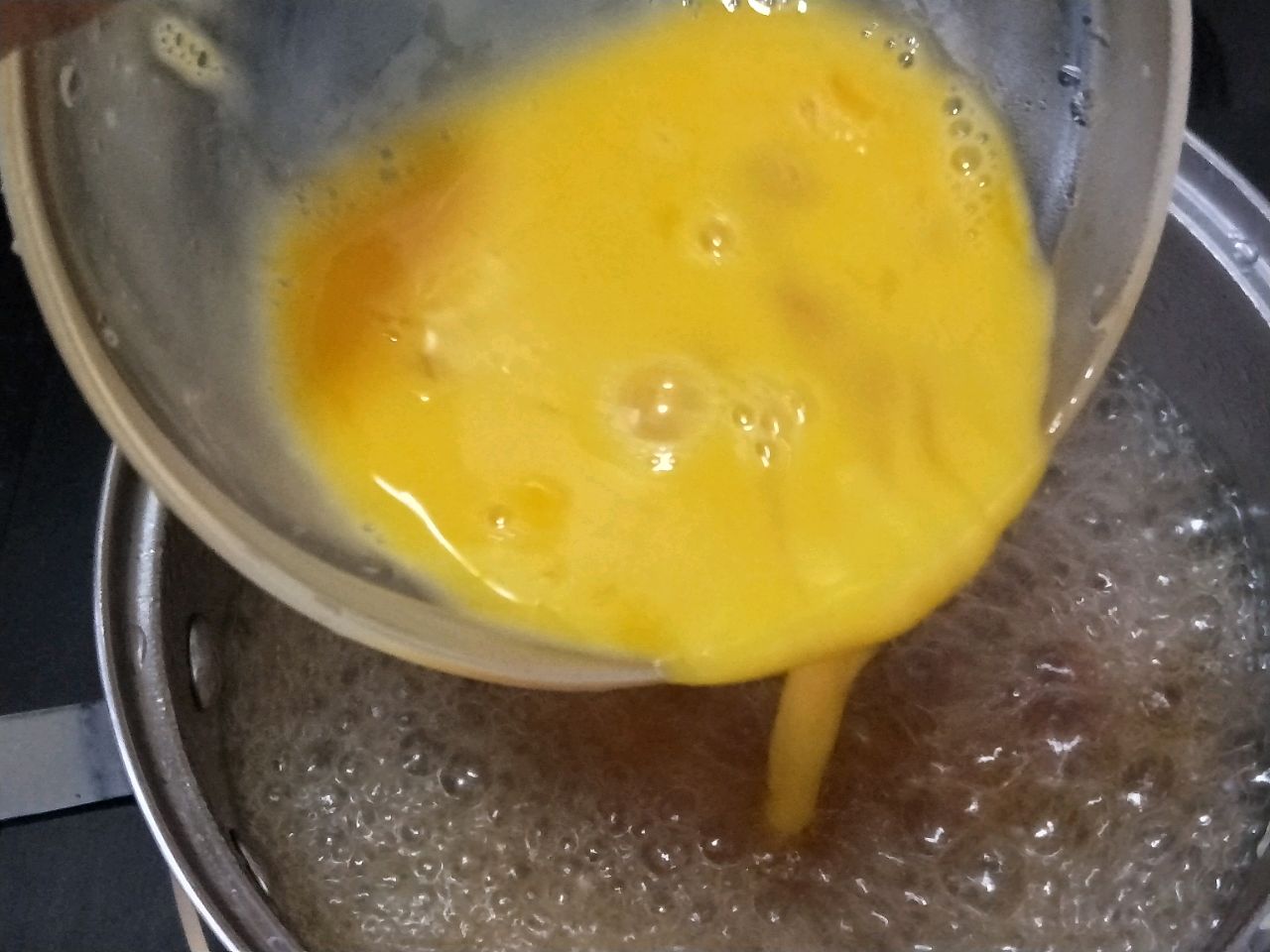 火腿肠鸡蛋面