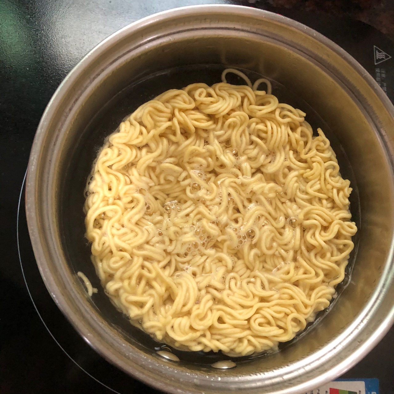 火腿炒方便面