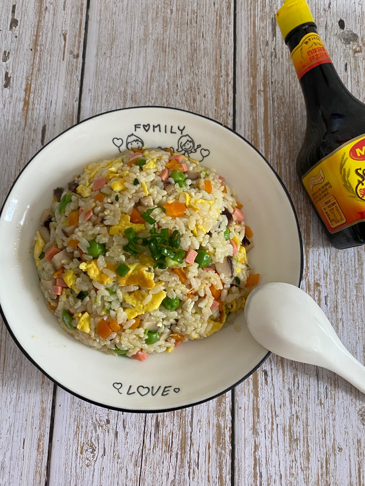 火腿蛋炒饭