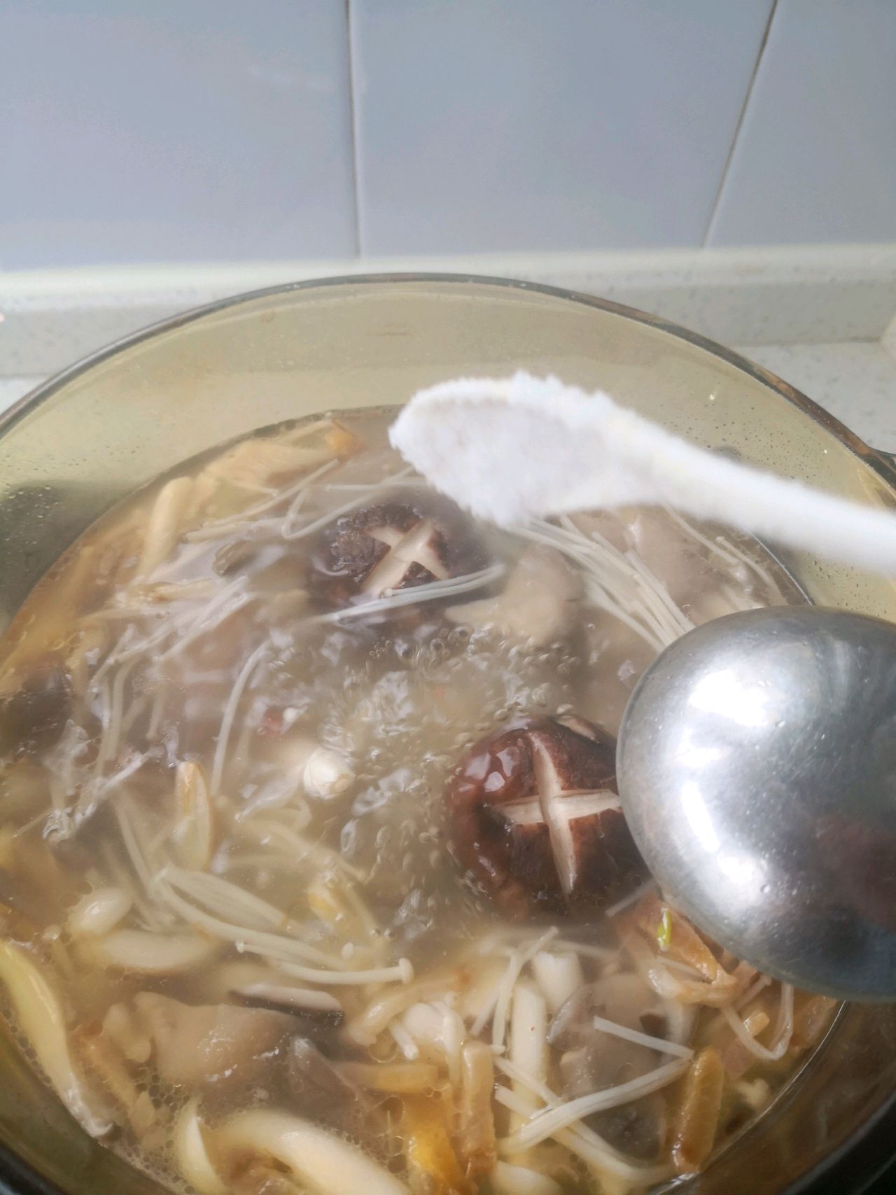 火腿菌菇汤