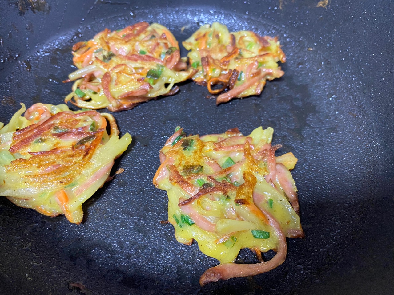 火腿薯条鸡蛋饼