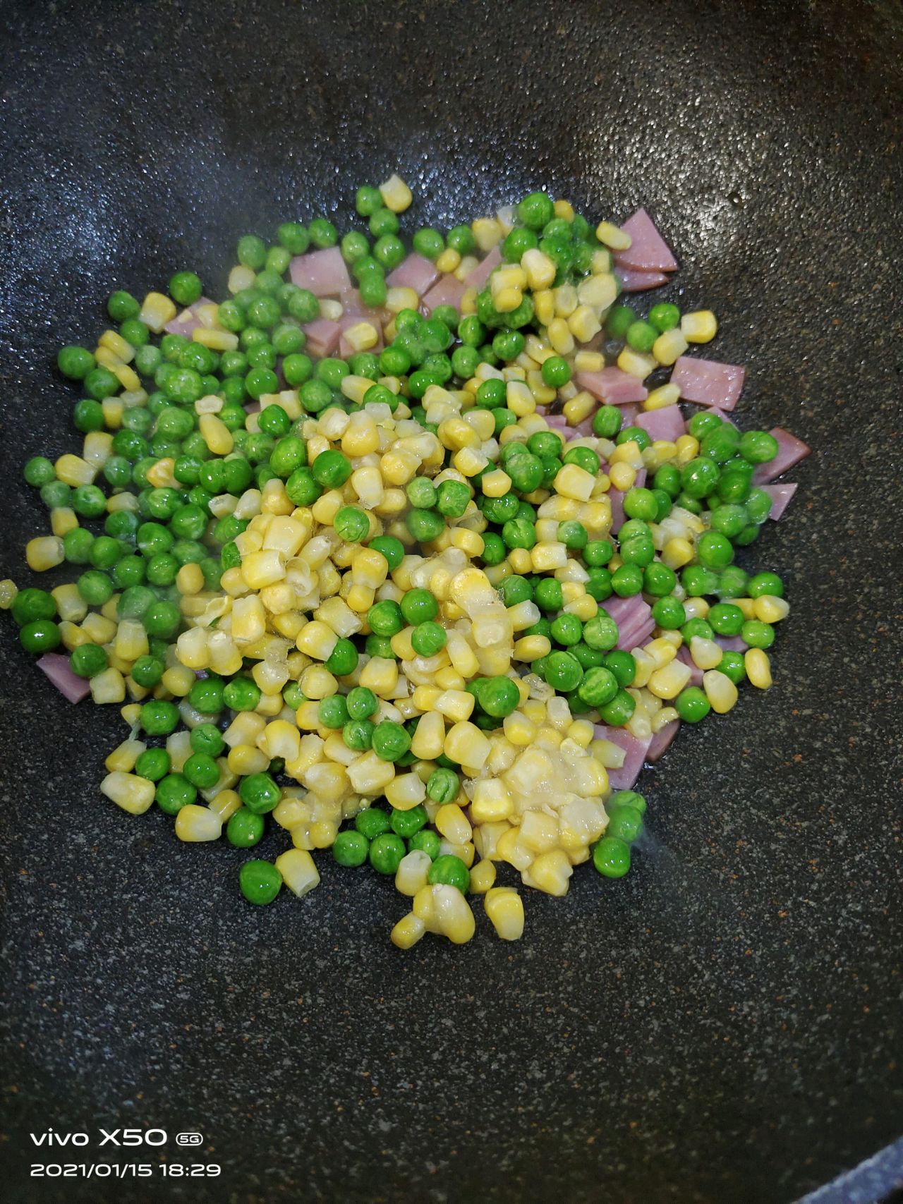 火腿玉米青豆