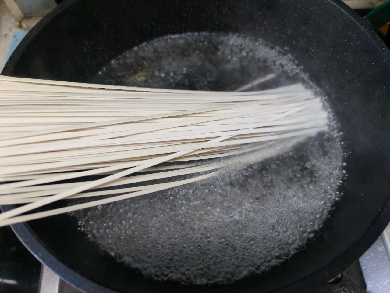 鸡肠阳春面