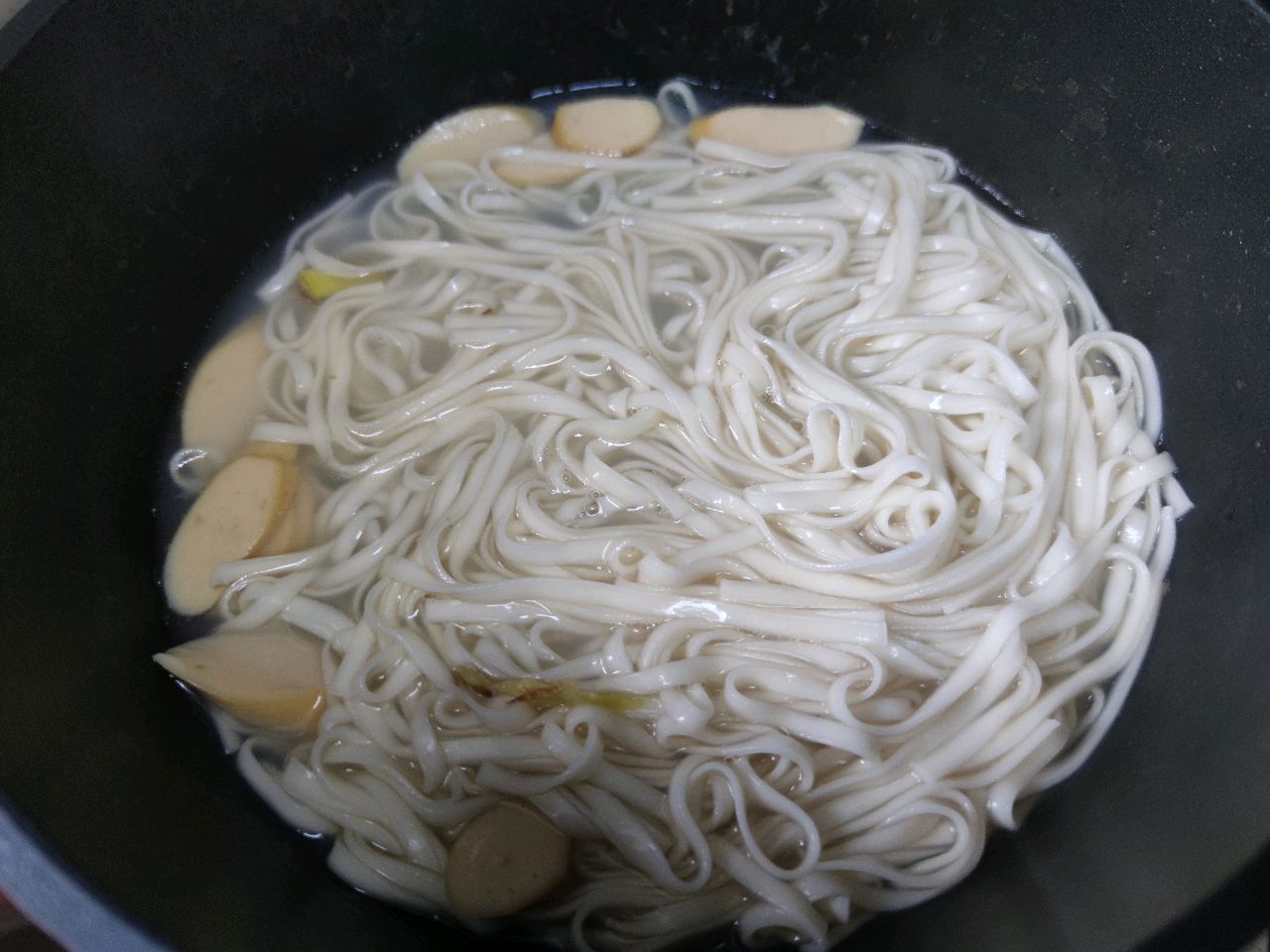 鸡肠阳春面