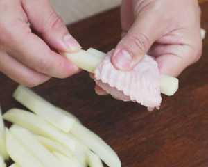 鸡翅土豆条