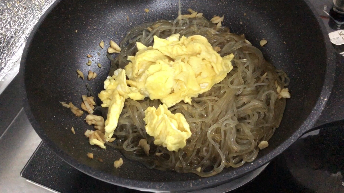 鸡蛋炒粉条