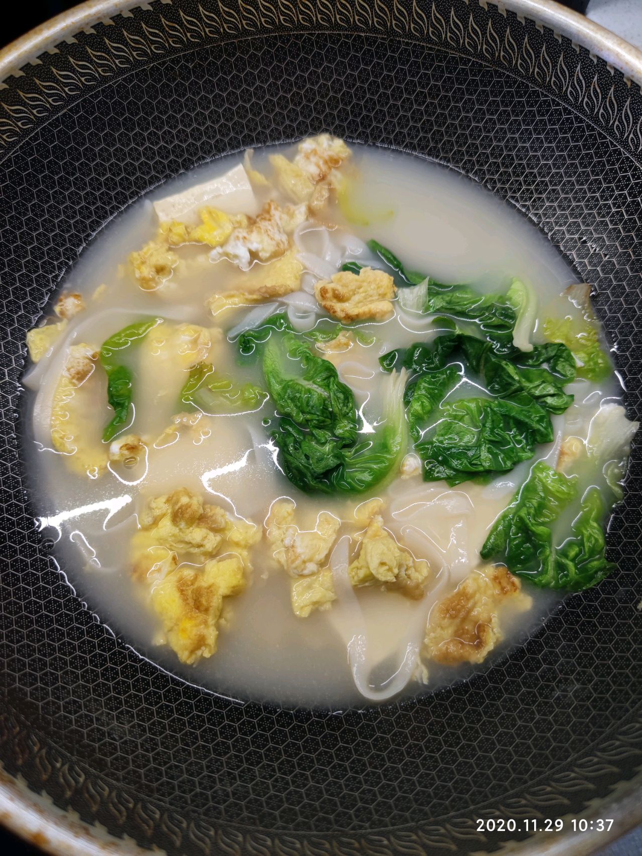 鸡蛋豆腐青菜汤