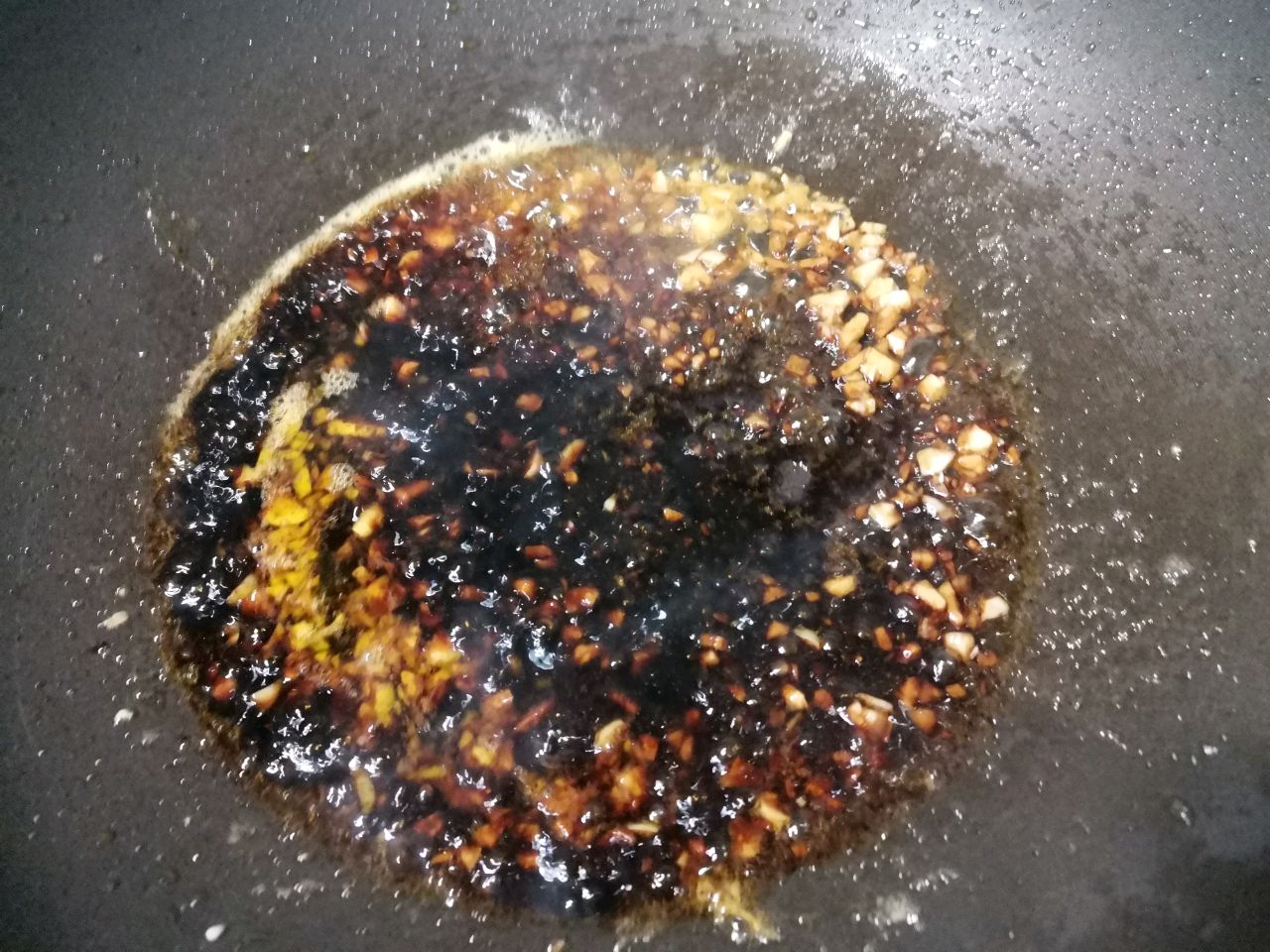 鸡蛋焖面