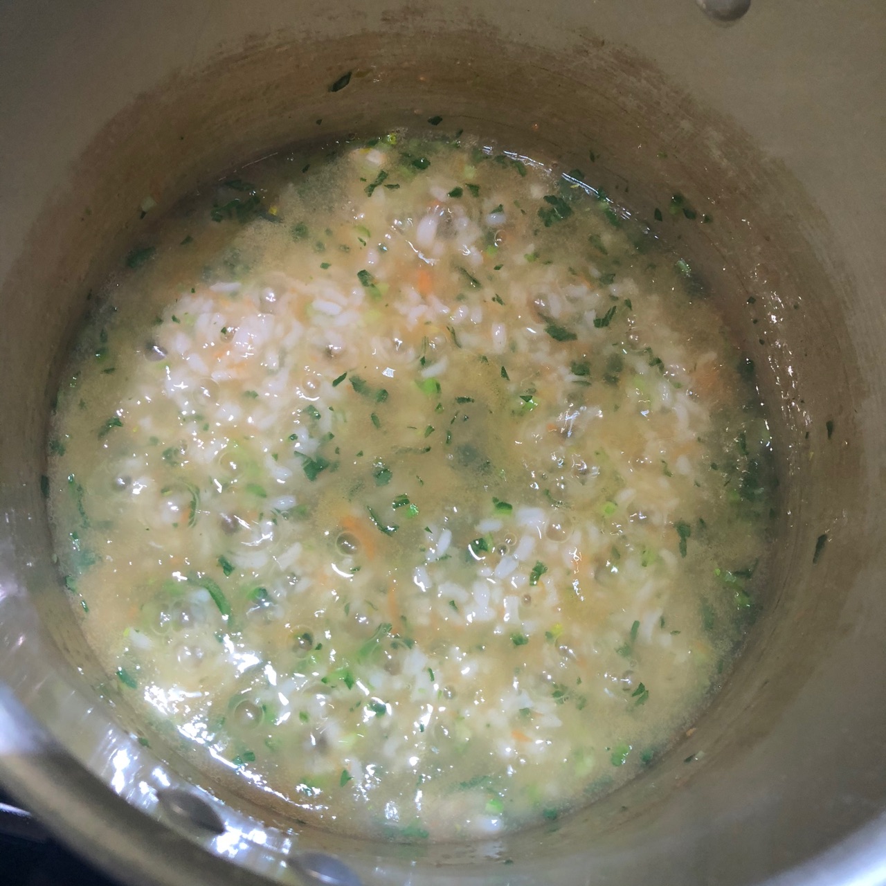 鸡蛋青菜萝卜粥