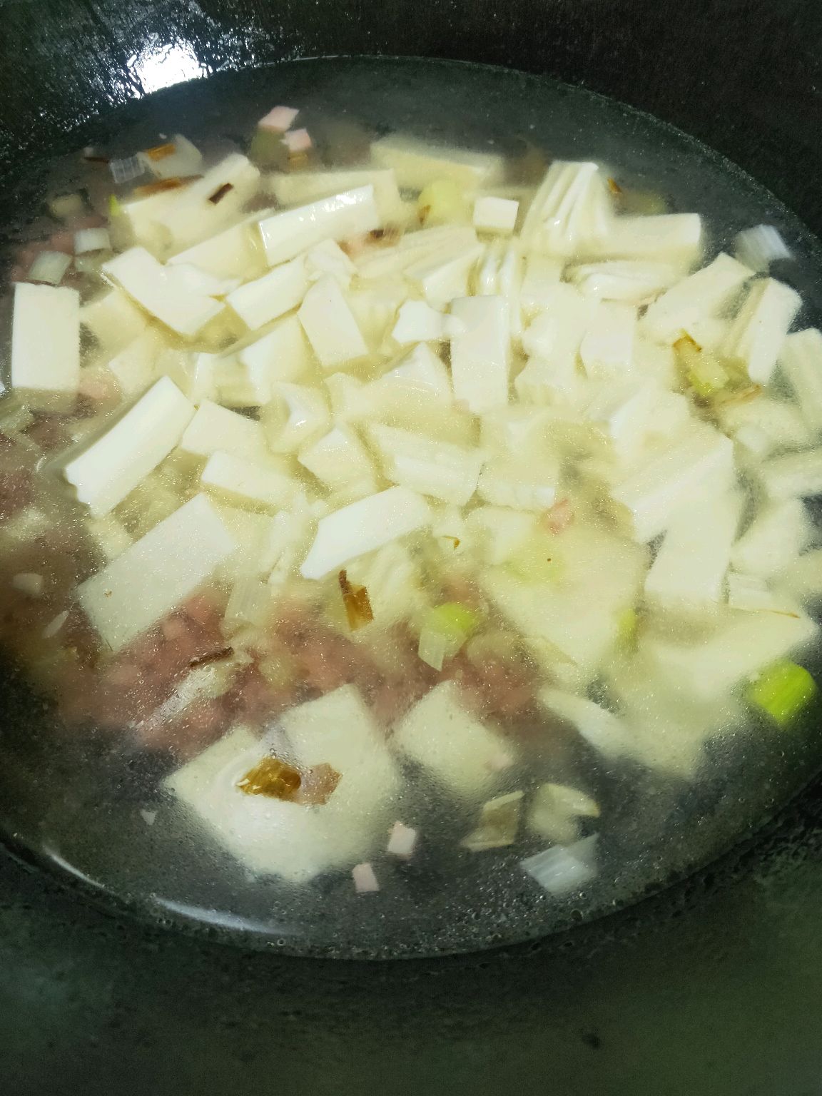 鸡蛋香菜豆腐羹