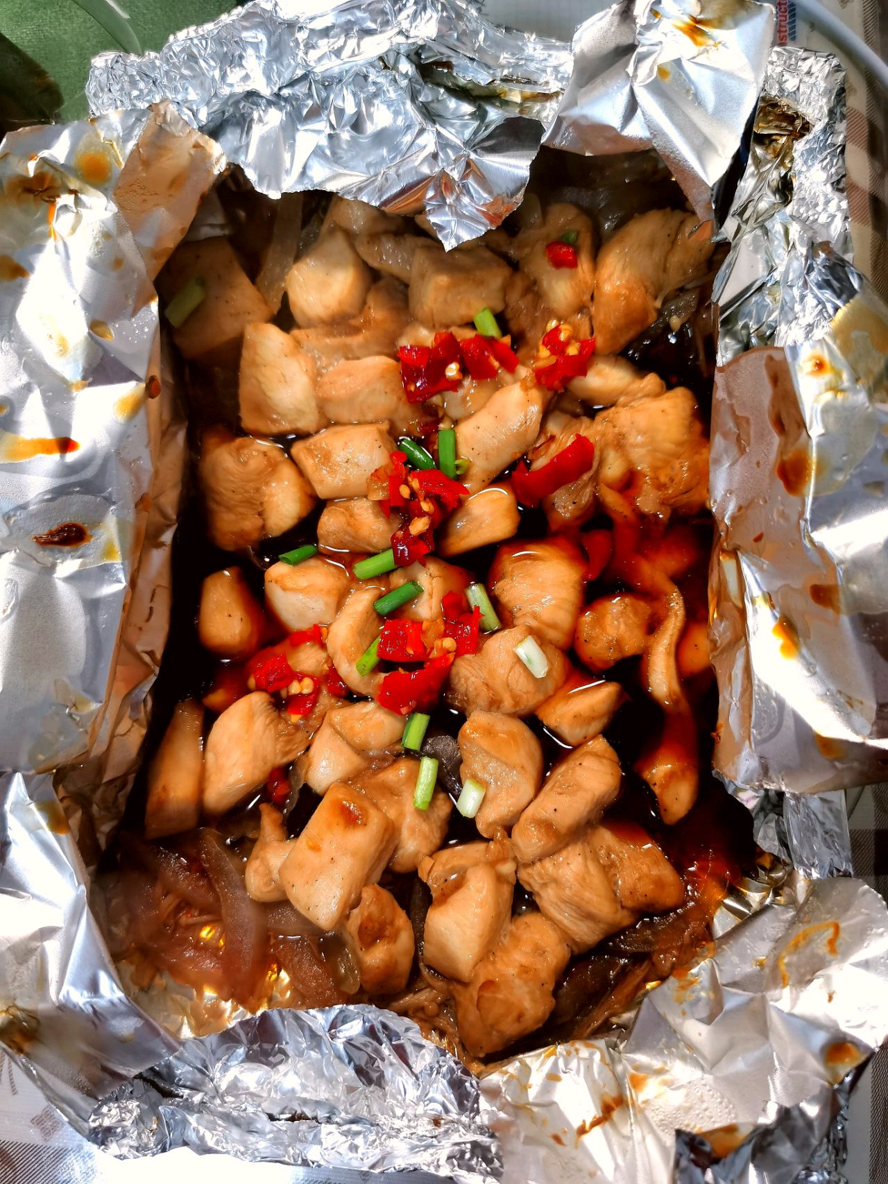 鸡丁锡纸烫～美丽大波浪