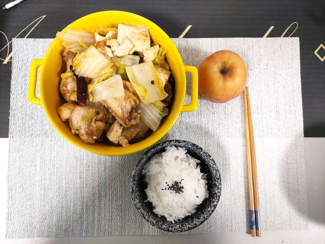 鸡块白菜炖豆腐