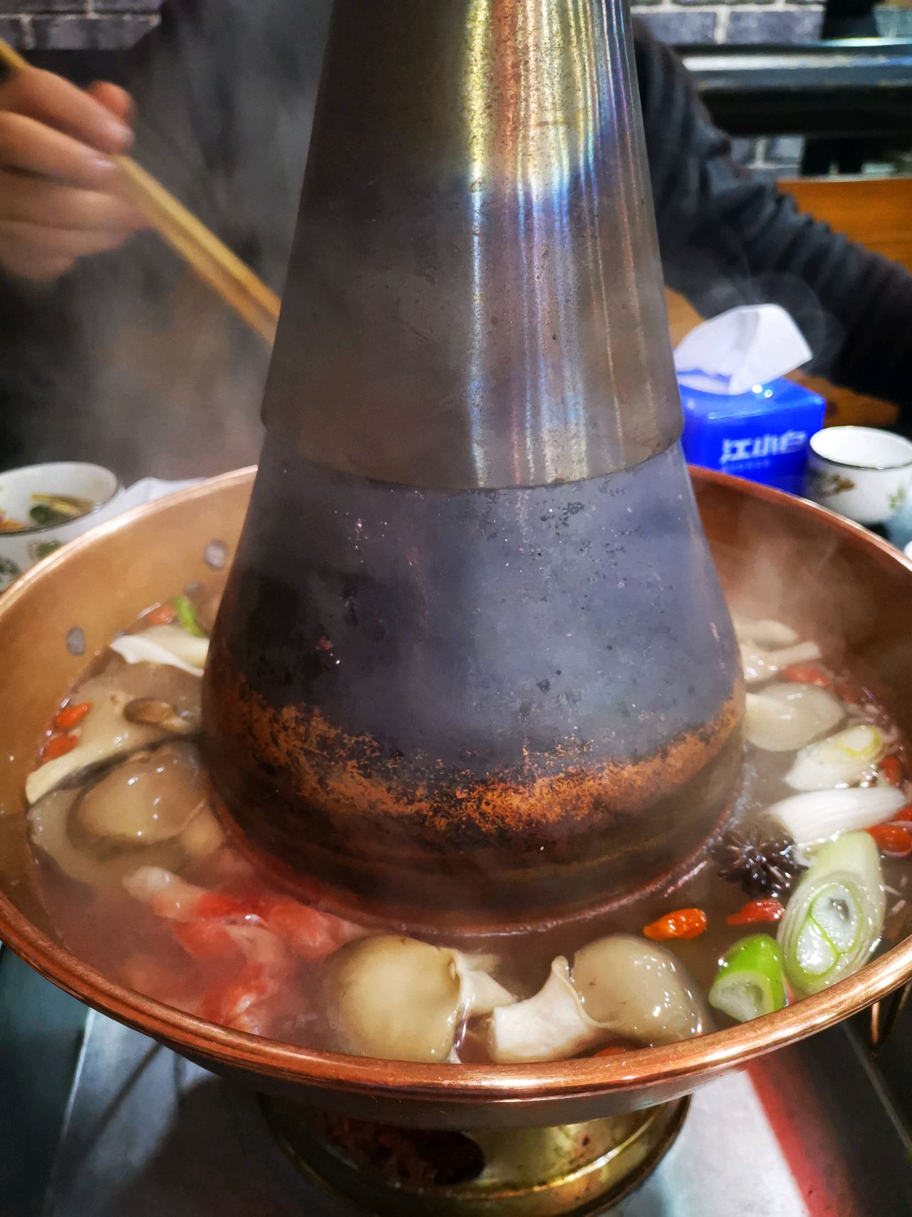 极快上手铜炉火锅——羊蝎子锅底